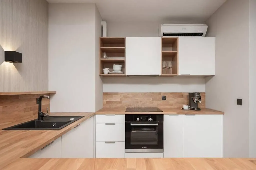 Stylish Apartment Luminis In Krakow'S Kazimierz Krakow